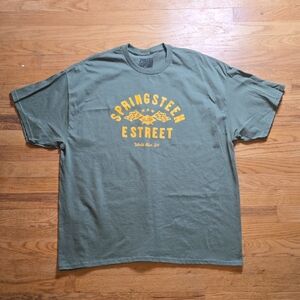 Bruce Springsteen E Street Band World Tour 2024 green yellow flag official tee